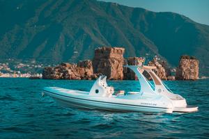 gommone D8 8,20 metri hp250 diesel