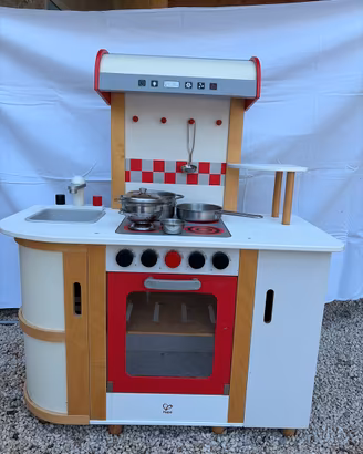 Cucina giocattolo legno HAPE + set alimenti