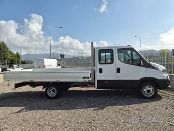 IVECO DAILY 7 POSTI CASSONE LUNGO 