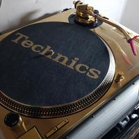 Technics sl 1200 Gold Limited Custom con valigia