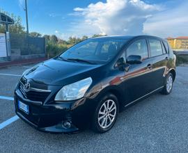 Toyota Verso 2.0 D-4-D Luxury Pack 7 posti TETTO P