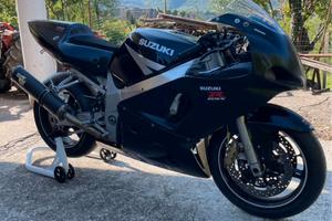 Suzuki gsxr 600