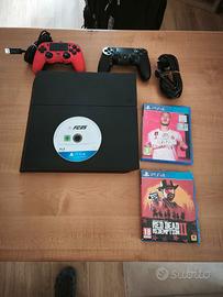 PS4 con 2 controller e giochi