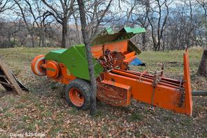 Attrezzatura Agricola pressa da foraggio