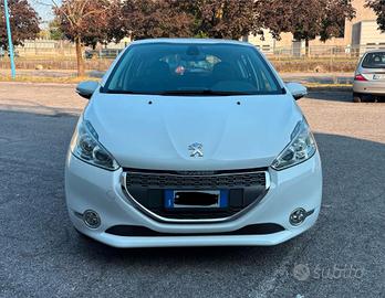 Peugeot 207 1.4 8V 75CV 3p. Energie neopatentati