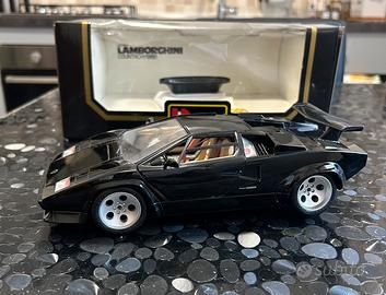 Lamborghini Countach scala 1:18