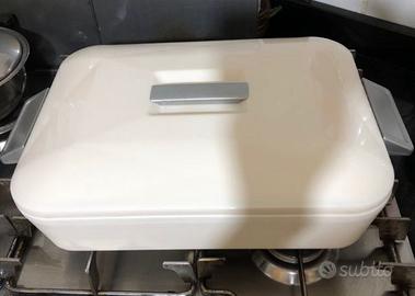 pirofila con  portavivande e coperchio ermetico