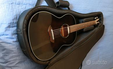 Chitarra acustica Parlor Yamaha CSF1M