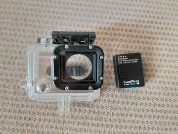 Custodia e batteria originali goprohero4