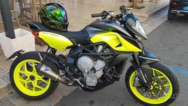 MV Agusta Rivale 800
