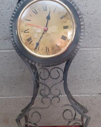 OROLOGIO Vintage in ferro battuto