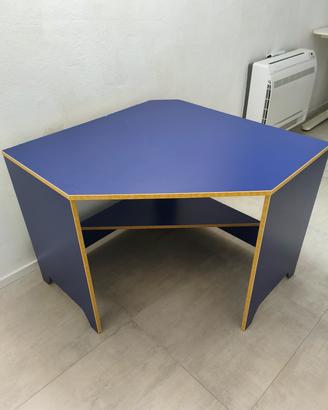 scrivania angolare Ikea 