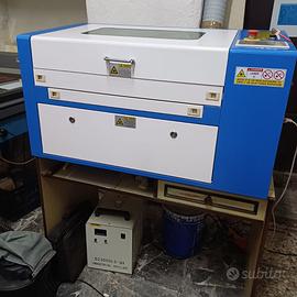LASER 60  CON CILLER 