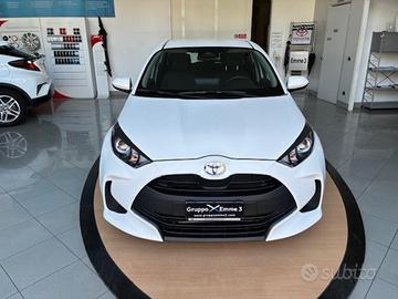TOYOTA Yaris 1.5 Hybrid 5 porte Active