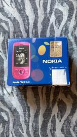 Telefono nokia 2220 slide grigio