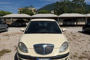 Lancia Ypsilon 1.2 8 CV