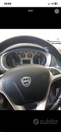 Lancia delta 1.6 MJT DPF oro