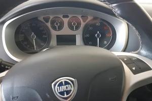 Lancia delta 1.6 MJT DPF oro