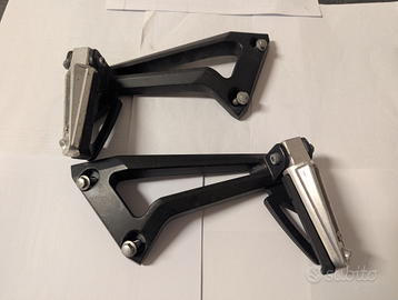Pedana passeggero sinistra originale Yamaha FZ6