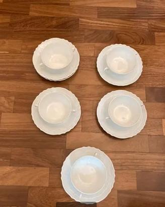 Servizio vecchio  tazze da brodo