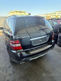 PORTELLONE BAULE MERCEDES ML W164 320 CDI