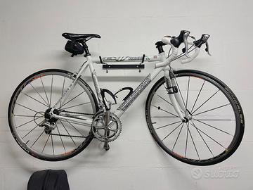Cannondale R1000 CAAD – Ultegra – Handmade
