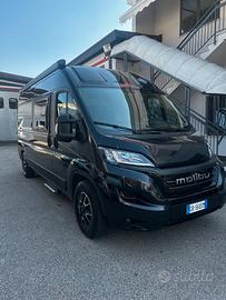VAN MALIBU 600DB