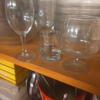 bicchieri vino , acqua,amari