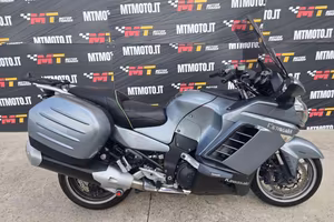 KAWASAKI 1400 GTR Video 360