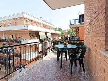 Trilocale con balcone