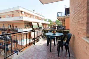 Trilocale con balcone