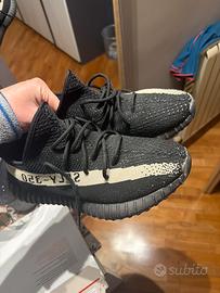 Yeezy boost 350 oreo