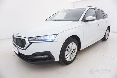 Skoda Octavia Wagon Ambition DSG BR229718 2.0 Dies