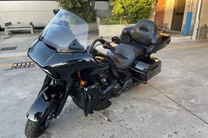 Harley Davidson Road Glide 114 LIMITED