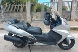 Scooter Honda Silver Wing 400 