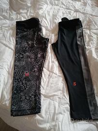 Pantaloni capri Zumba.