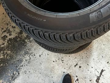 4 pneumatici invernali nuovi