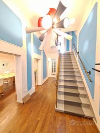 PALAZZETTO IN VIALE DELLA PACE SU TRE PIANI