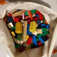 Set 175 pezzi cubetti in legno lucido