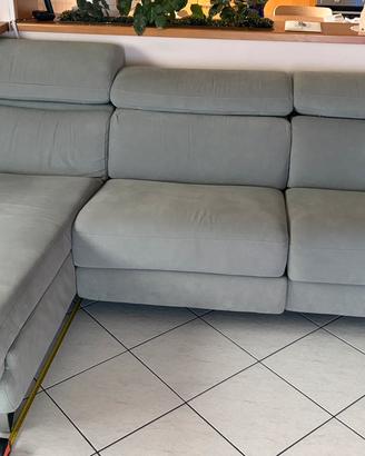 Divano con dippio Relax motorizzato