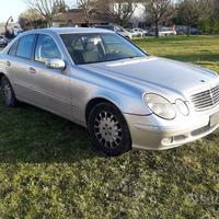 Ricambi Mercedes E 220 Cdi Elegance 2003