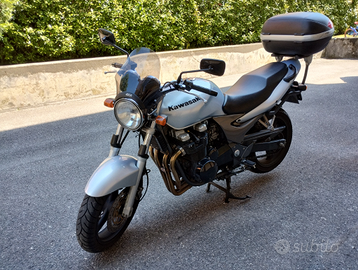 Kawasaki ZR-7 da vedere