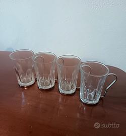 Set bicchierini in vetro con manico