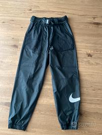 Pantaloni nike