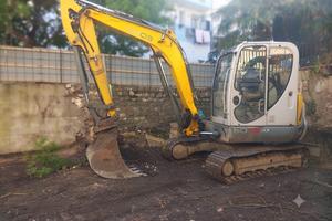 Escavatore Neuson 6003