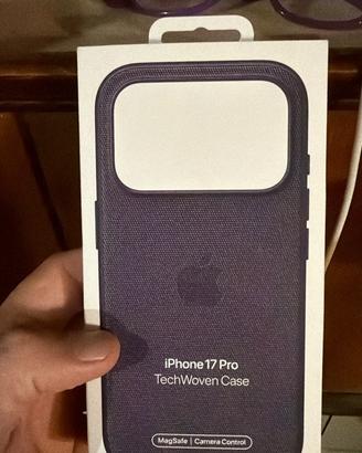 Cover originale Apple per iPhone 17 Pro TechWoven