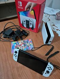 Nintendo Switch Oled + Mario Kart 8 Deluxe 