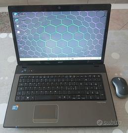 NOTEBOOK ACER DA 18 POLLICI,CON BATTERIA NUOVA