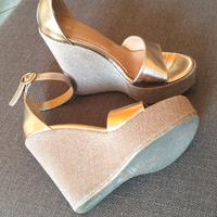 Sandalo con zeppa cm 12.5 N°36