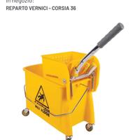 Secchio lavapavimenti